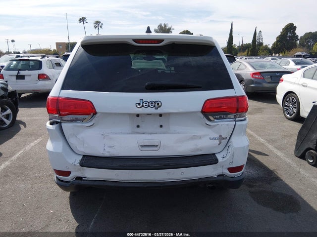1C4RJEAG0HC677010 Jeep Grand Cherokee Laredo 4x2