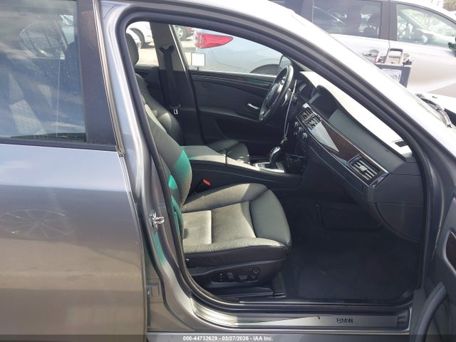44732629 :رقم المزاد ، WBANW53539CT55777 vin ، 2009 Bmw 550i مزاد بيع