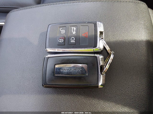 2020 JAGUAR E-PACE SADFP2FX1L1010190 Photo 10