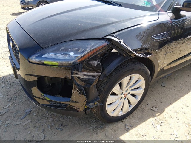 2020 JAGUAR E-PACE SADFP2FX1L1010190 Photo 5