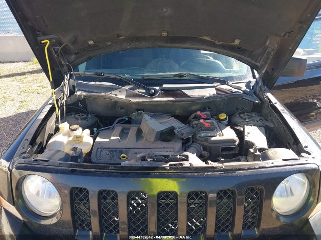 1C4NJRFB9GD668432 Jeep Patriot Latitude