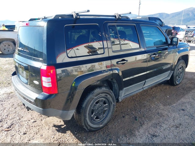 1C4NJRFB9GD668432 Jeep Patriot Latitude