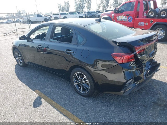 3KPF24AD2RE732163 KIA Forte Lxs
