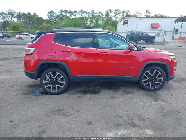 44732672 :رقم المزاد ، 3C4NJDCB2JT163664 vin ، 2018 Jeep Compass Limited 4x4 مزاد بيع