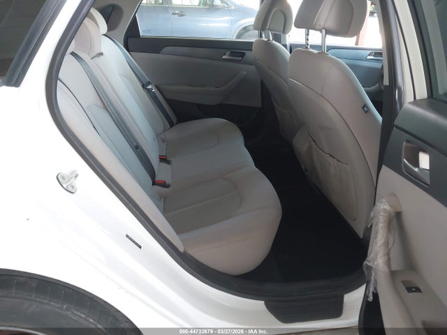 2017 Hyundai Sonata მანქანა იყიდება აუქციონზე, vin: 5NPE24AF5HH534099, აუქციონის ნომერი: 44732679