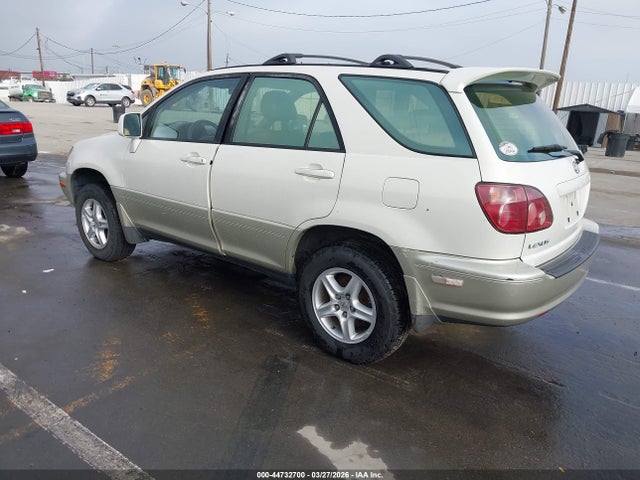 44732700 :رقم المزاد ، JT6GF10U9Y0066653 vin ، 2000 Lexus Rx 300 مزاد بيع