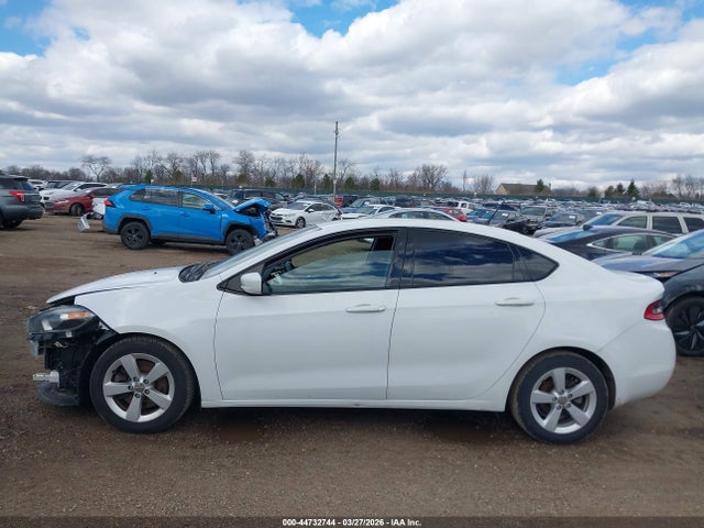 2016 Dodge Dart Sxt მანქანა იყიდება აუქციონზე, vin: 1C3CDFBB5GD593123, აუქციონის ნომერი: 44732744