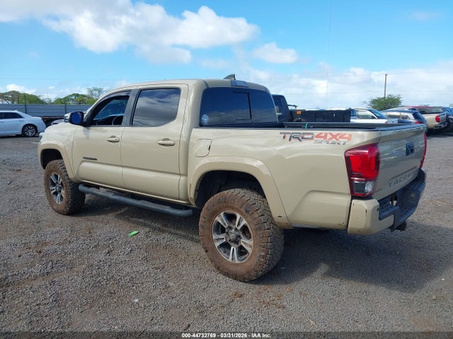 3TMCZ5AN0JM141241 Toyota Tacoma Trd Sport