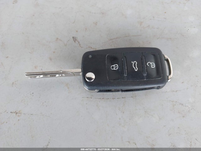 WVWBW8AH9FV001251 Volkswagen Eos Komfort Edition