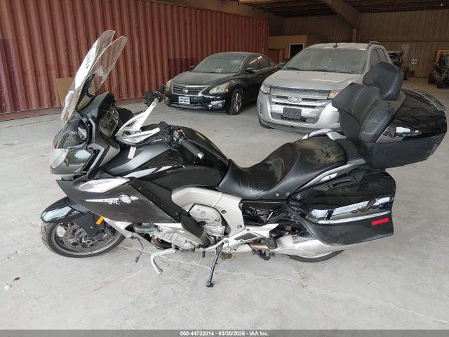 44732814 :رقم المزاد ، WB106120XGZZ26166 vin ، 2016 Bmw K1600 Gtl مزاد بيع