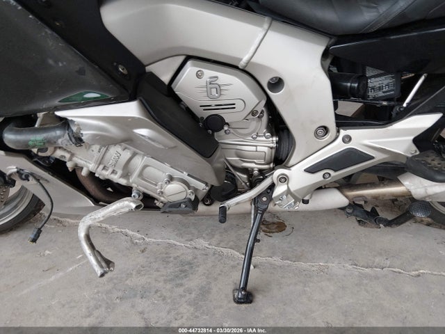 44732814 :رقم المزاد ، WB106120XGZZ26166 vin ، 2016 Bmw K1600 Gtl مزاد بيع