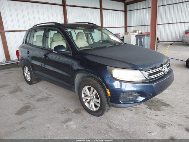 2016 VOLKSWAGEN TIGUAN WVGAV7AX0GW602264
