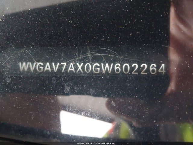 2016 VOLKSWAGEN TIGUAN WVGAV7AX0GW602264 Photo 8