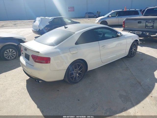 2011 AUDI S5 WAUGVAFR3BA064572 Photo 3