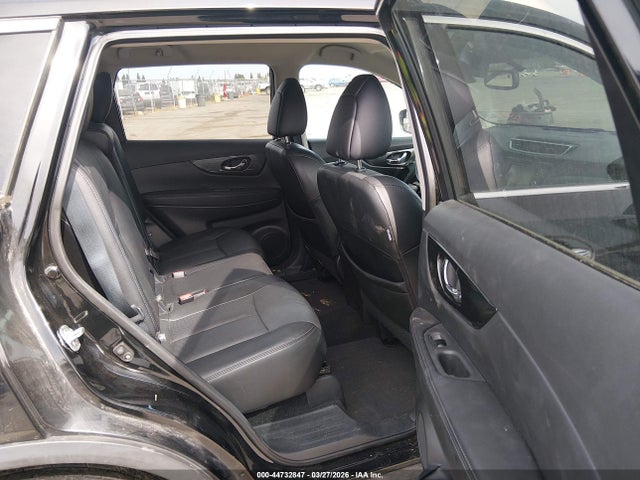 5N1AT2MV8GC798863 Nissan Rogue Sl