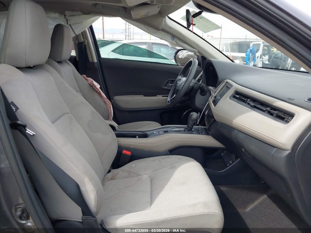 3CZRU5H57KM726229 Honda HR-V EX