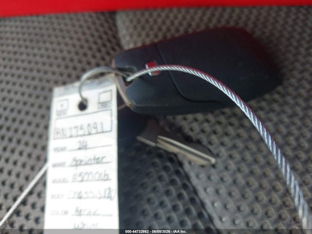 44732862 :رقم المزاد ، W1X9N33Y4RN275091 vin ، 2024 Mercedes-benz Sprinter 4500 مزاد بيع