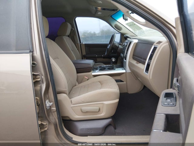 44732865 :رقم المزاد ، 1D3HB18P19S728438 vin ، 2009 Dodge Ram 1500 Slt/sport/trx مزاد بيع