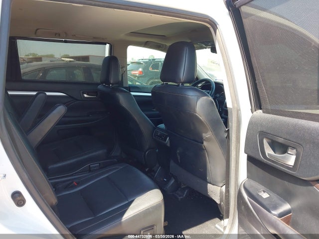 44732895 :رقم المزاد ، 5TDKZRFH0HS517470 vin ، 2017 Toyota Highlander Xle مزاد بيع