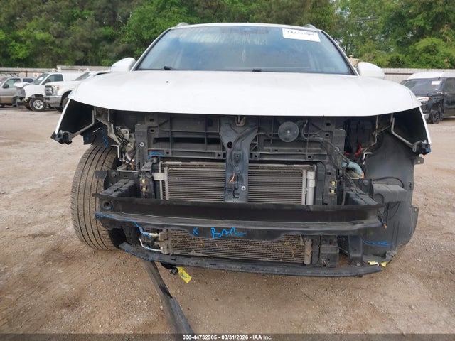 Продаж на аукціоні авто 2022 Volkswagen Taos 1.5t Sel, vin: 3VV1X7B28NM014385, номер лоту: 44732905