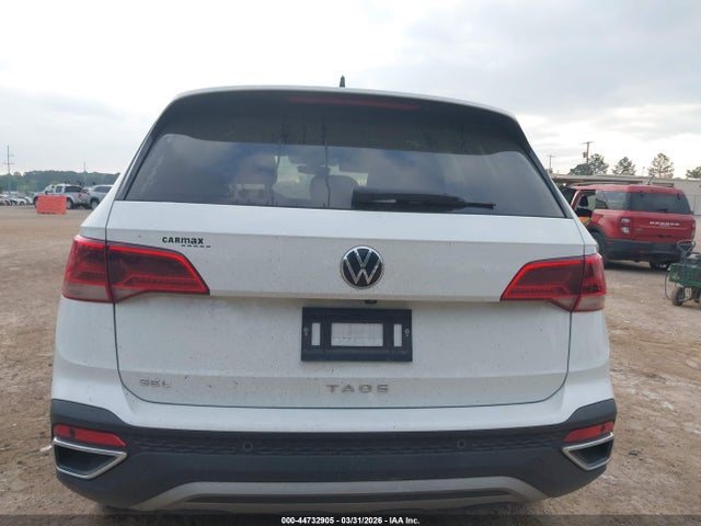 Продаж на аукціоні авто 2022 Volkswagen Taos 1.5t Sel, vin: 3VV1X7B28NM014385, номер лоту: 44732905
