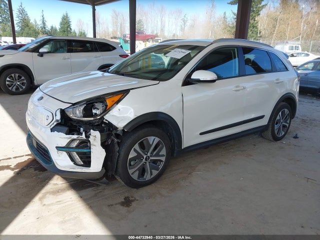 2019 KIA NIRO EV KNDCE3LG9K5025915 Photo 1