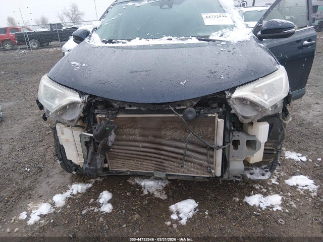 Продаж на аукціоні авто 2017 Toyota Rav4 Xle, vin: JTMRFREV5HJ705946, номер лоту: 44732946