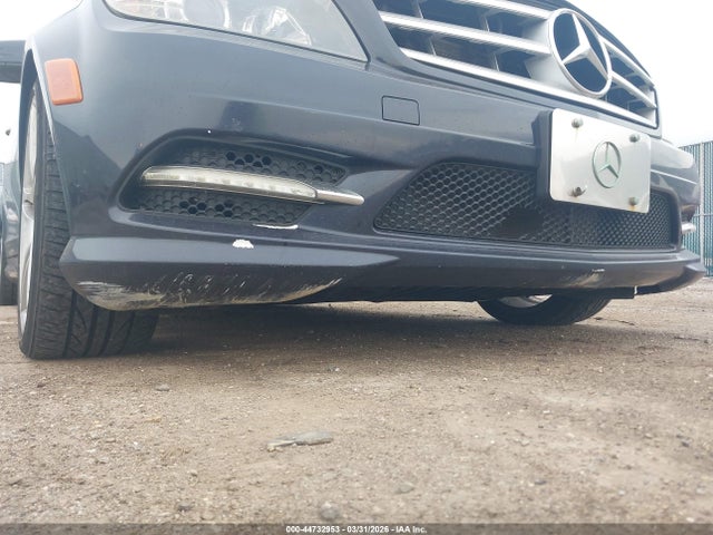Продаж на аукціоні авто 2011 Mercedes-benz C 300 Luxury 4matic/sport 4matic, vin: WDDGF8BB9BF534582, номер лоту: 44732953