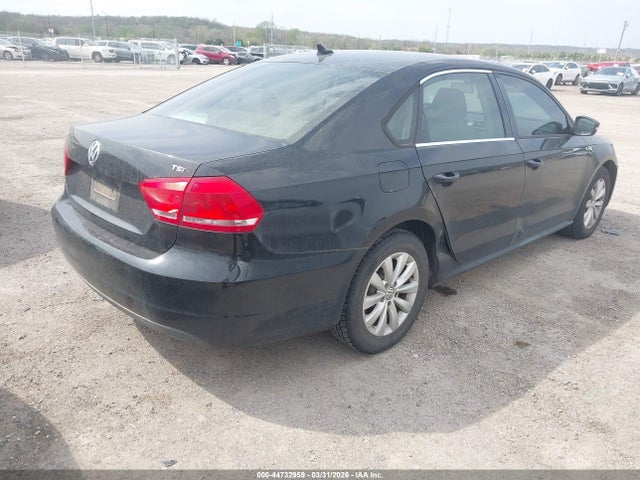 Продажа на аукционе авто 2014 Volkswagen Passat 1.8t Wolfsburg Edition, vin: 1VWAS7A37EC114175, номер лота: 44732959