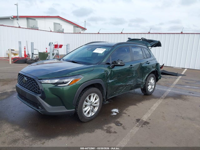 Toyota Corolla Cross Le 2024 7MUBAABG0RV087033 Image 2