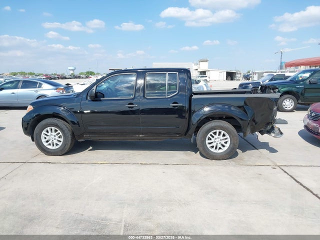 1N6AD0ER8FN760394 Nissan Frontier Sv