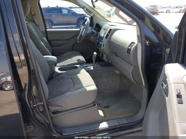 1N6AD0ER8FN760394 Nissan Frontier Sv