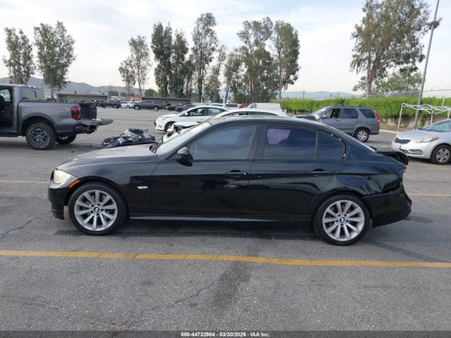 44732984 :رقم المزاد ، WBAPH53559A436956 vin ، 2009 Bmw 328i مزاد بيع
