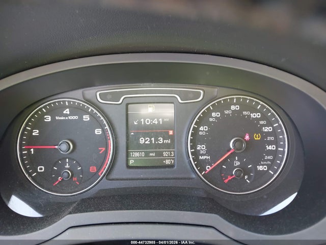 44732985 :رقم المزاد ، WA1GFCFS4FR003893 vin ، 2015 Audi Q3 2.0t Premium Plus مزاد بيع