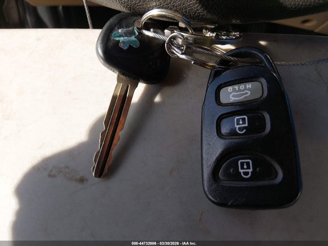 2013 Hyundai Elantra Gls მანქანა იყიდება აუქციონზე, vin: 5NPDH4AE9DH417430, აუქციონის ნომერი: 44732986