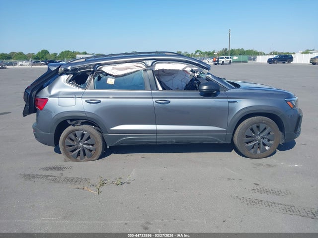 Продаж на аукціоні авто 2024 Volkswagen Taos 1.5t S, vin: 3VV5X7B28RM120553, номер лоту: 44732996