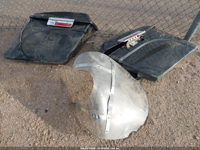 44732999 :رقم المزاد ، 1HD1FR4108Y648573 vin ، 2008 Harley-davidson Flhrc مزاد بيع
