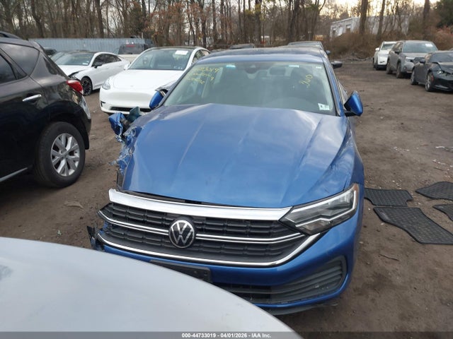 Продаж на аукціоні авто 2022 Volkswagen Jetta 1.5t S, vin: 3VWCM7BU7NM015882, номер лоту: 44733019