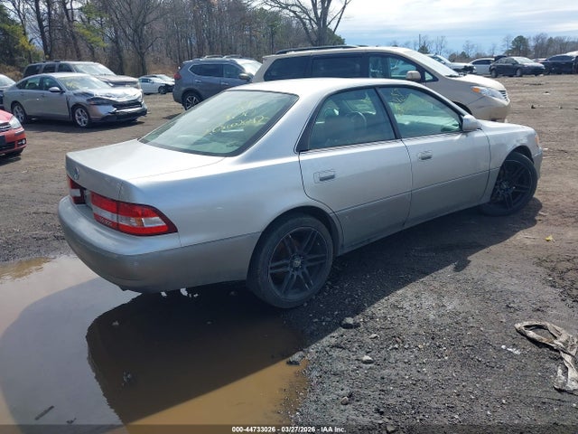 44733026 :رقم المزاد ، JT8BF28G1Y5077106 vin ، 2000 Lexus Es 300 مزاد بيع