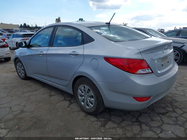 2017 HYUNDAI ACCENT KMHCT4AE5HU302339 Photo 2
