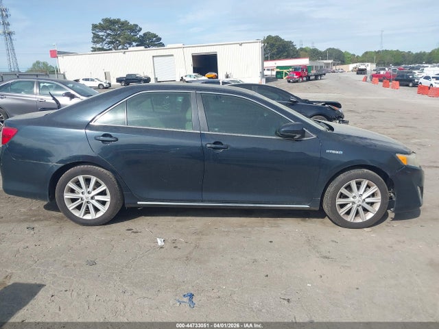 2012 Toyota Camry Hybrid Xle მანქანა იყიდება აუქციონზე, vin: 4T1BD1FK2CU043808, აუქციონის ნომერი: 44733051