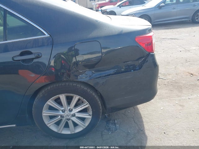 2012 Toyota Camry Hybrid Xle მანქანა იყიდება აუქციონზე, vin: 4T1BD1FK2CU043808, აუქციონის ნომერი: 44733051