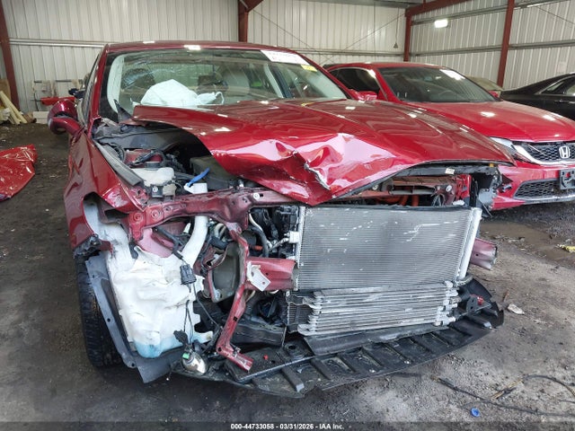 2013 Ford Fusion Hybrid Se მანქანა იყიდება აუქციონზე, vin: 3FA6P0LU0DR338417, აუქციონის ნომერი: 44733058