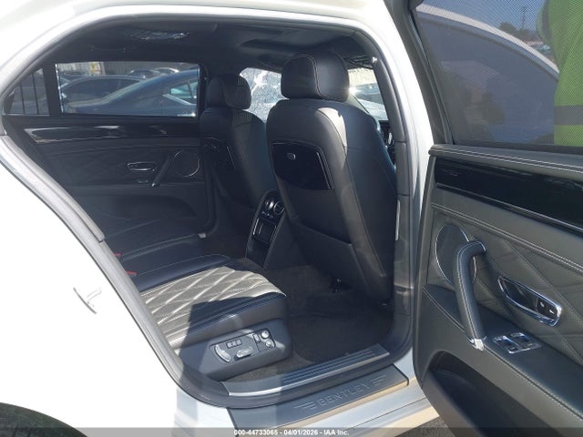 Продажа на аукционе авто 2015 Bentley Flying Spur V8, vin: SCBET9ZA3FC046784, номер лота: 44733065
