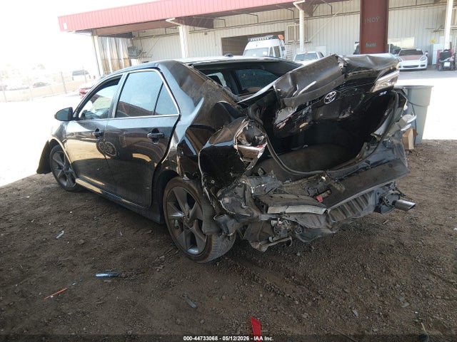 2013 Toyota Camry Se V6 მანქანა იყიდება აუქციონზე, vin: 4T1BK1FK7DU021682, აუქციონის ნომერი: 44733068