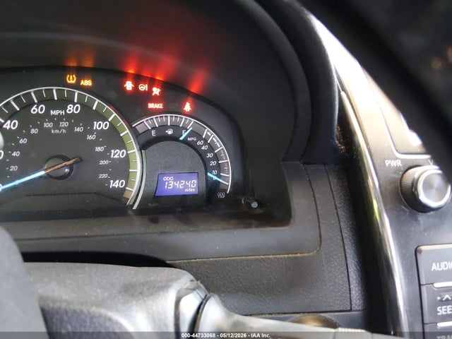 2013 Toyota Camry Se V6 მანქანა იყიდება აუქციონზე, vin: 4T1BK1FK7DU021682, აუქციონის ნომერი: 44733068