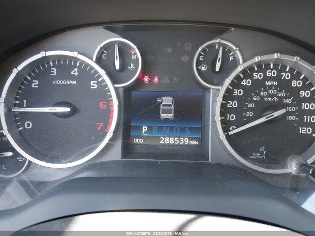 5TFHW5F17EX332515 Toyota Tundra Limited 5.7l V8
