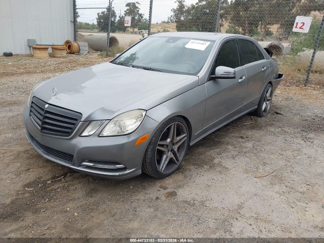 2013 MERCEDES-BENZ E 350 WDDHF5KB8DA690695 Photo 1