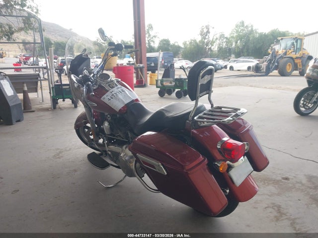 1HD1GZM31GC313574 Harley-Davidson Fld Switchback