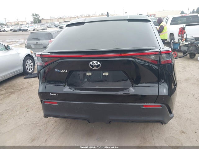 Toyota BZ4X XLE 2025 JTMAAAAA1SA056945 Image 17